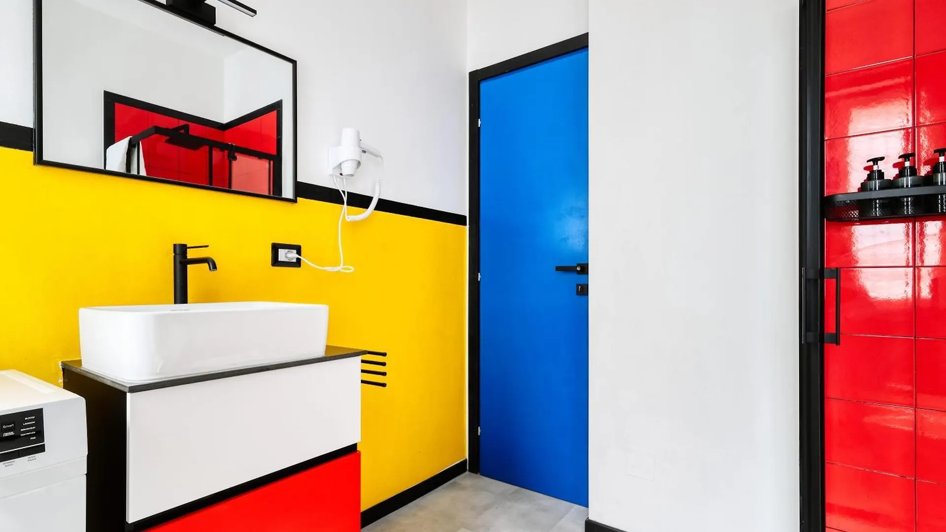 Casa Mondrian Apartment Milan